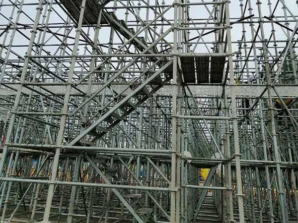 選擇沈陽腳手架租賃公司，為建筑工地添動(dòng)力，安全高效施工！